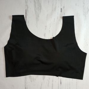 Black Seamless Smoothing Wire Free Longline Bra